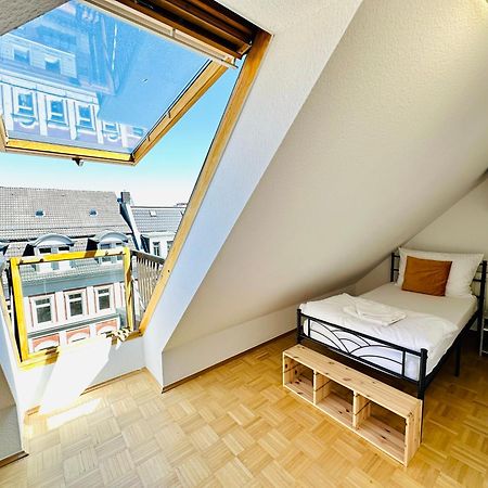 Massive Karli Loft - Over 130 Meters Floor Space - Home Theater Room - 4 Private Sleeping Areas - Best Location In Lipcse Kültér fotó