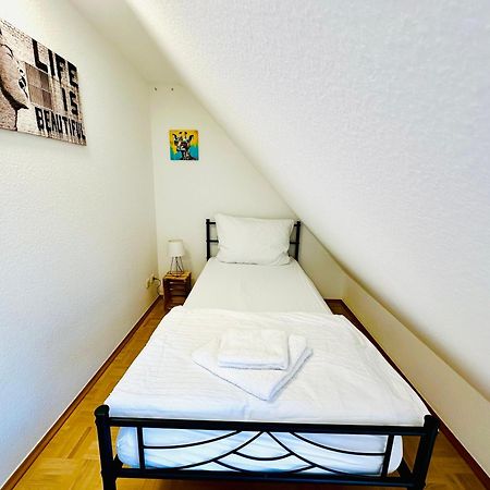 Massive Karli Loft - Over 130 Meters Floor Space - Home Theater Room - 4 Private Sleeping Areas - Best Location In Lipcse Kültér fotó