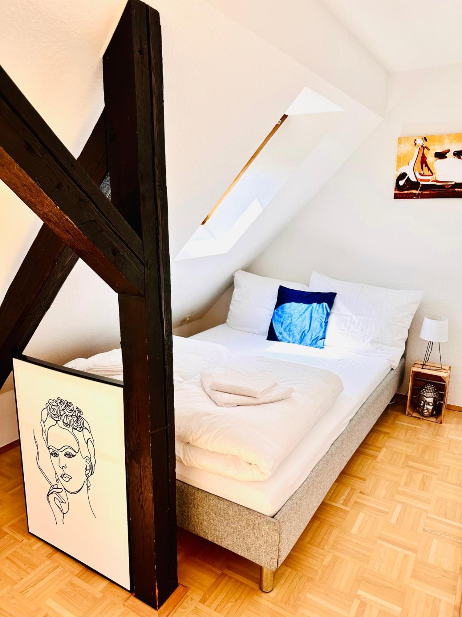 Massive Karli Loft - Over 130 Meters Floor Space - Home Theater Room - 4 Private Sleeping Areas - Best Location In Lipcse Kültér fotó